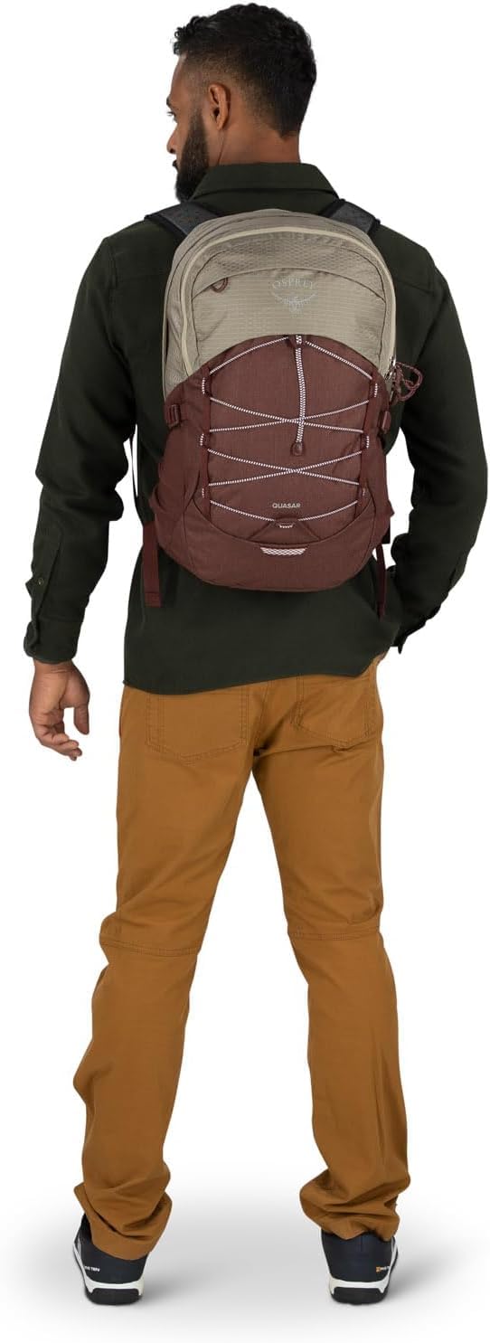 osprey-quasar-unisex-lifestyle-rucksack-26l-black image 4
