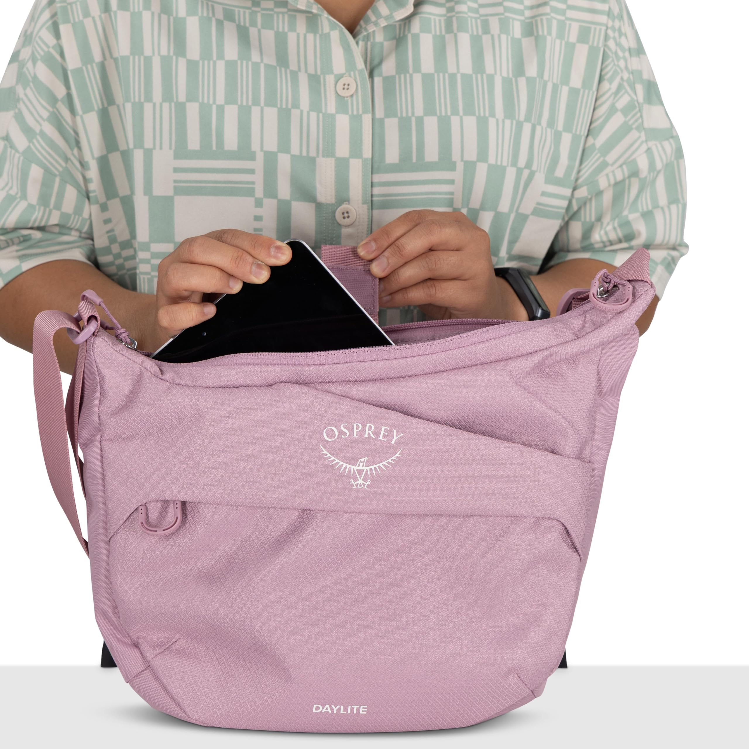osprey-daylite-umh-ngetasche-6l-iris-pink image 2