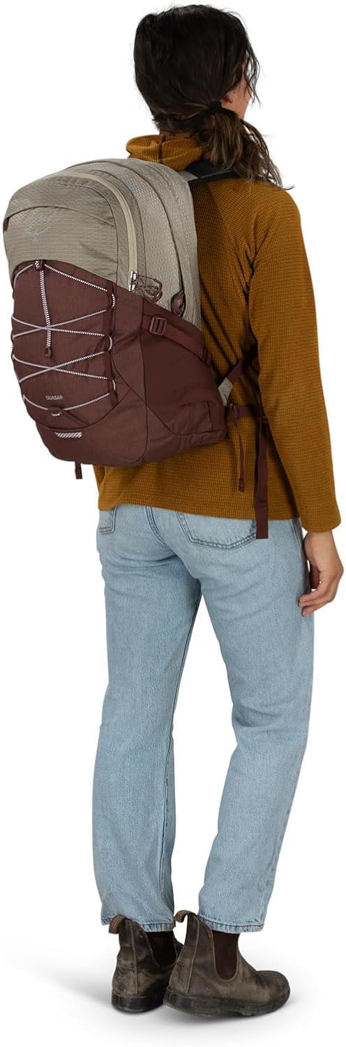 osprey-quasar-unisex-lifestyle-rucksack-26l-black image 2